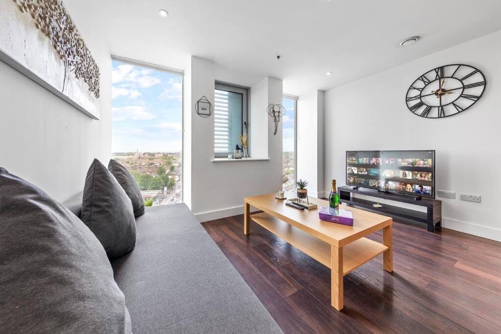 Beautiful Living Sleep 7 In London Bp34 Apartment Bagian luar foto